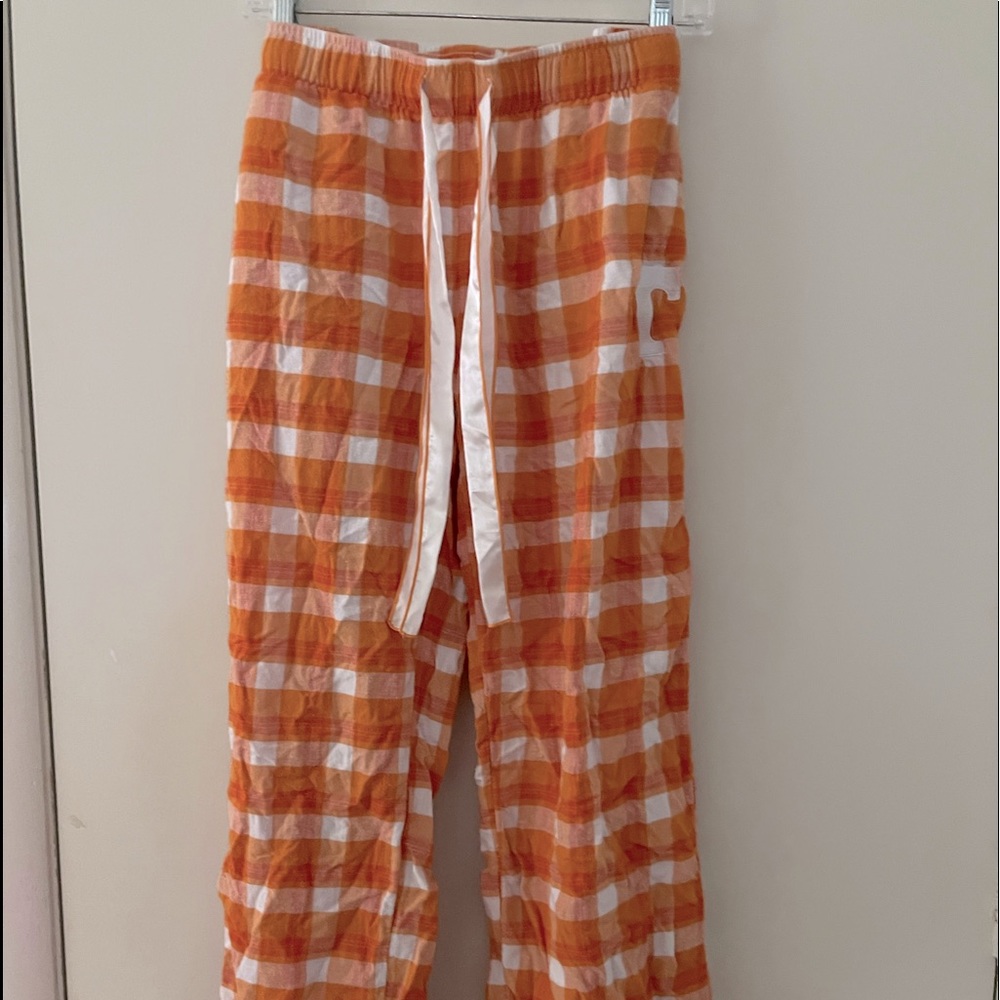 vols pj pants